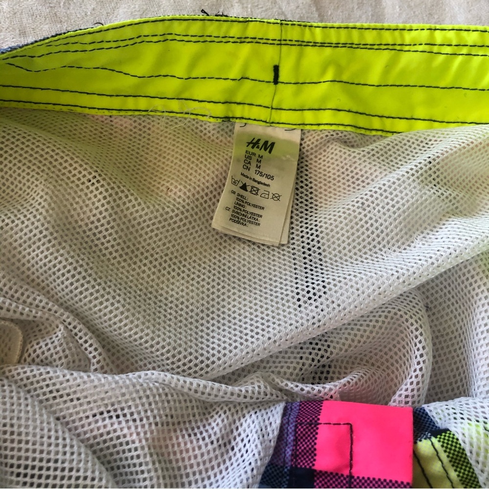 H&M Swim Trunks - Picture 5 of 6
